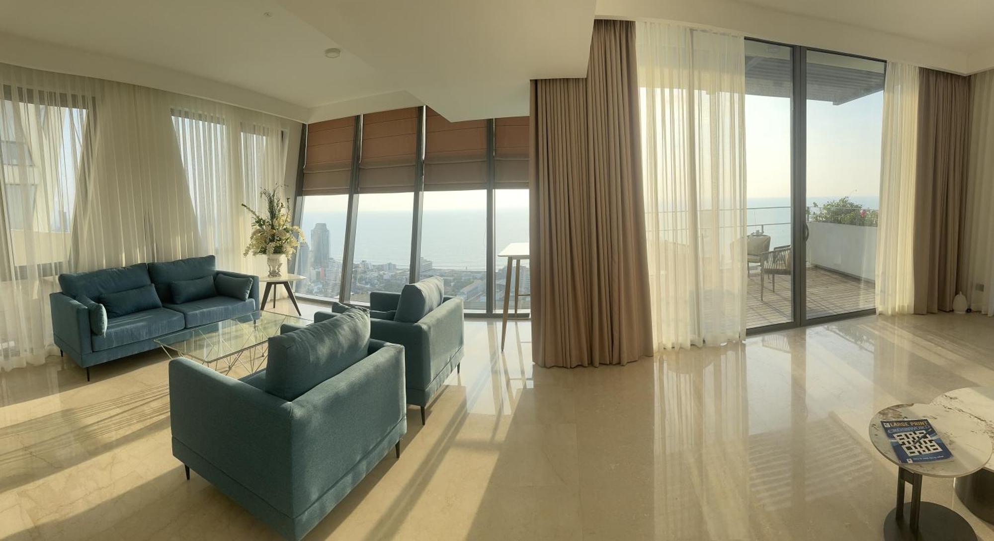 Altair Luxury By Miracle * Colombo